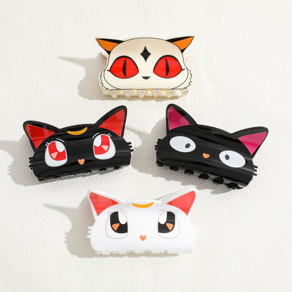 Cat Claw Bark - Sweet Cute Sailor Moon Cartoon Cat